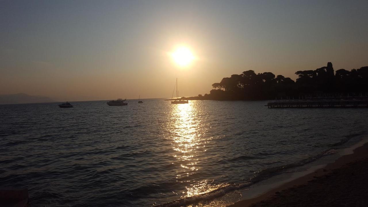 La Tourraque Lägenhet Antibes Exteriör bild